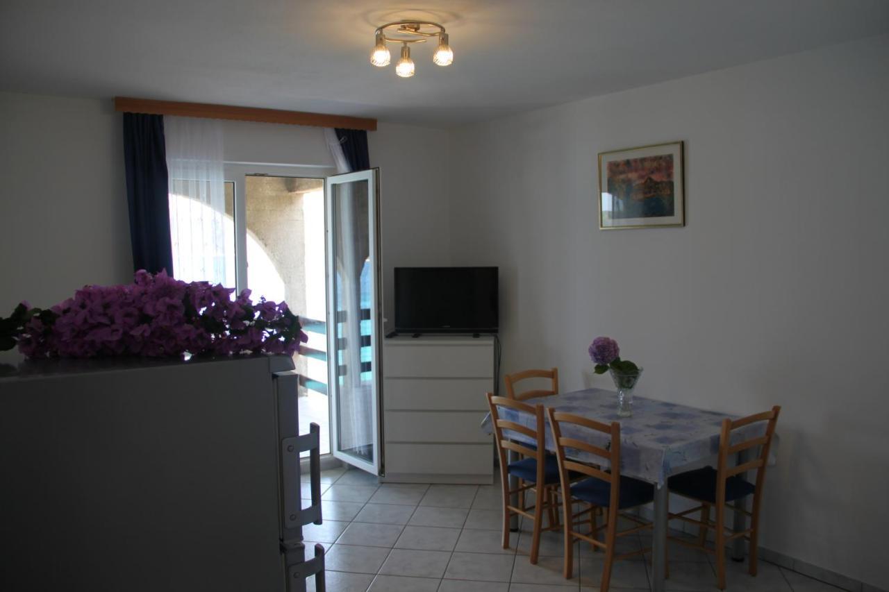 Apartments By The Sea Kneza, Korcula - 9166 Pupnat Exterior photo
